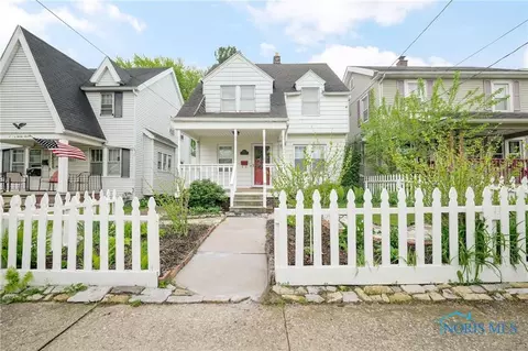 2029 Berdan Ave, Toledo, OH 43613