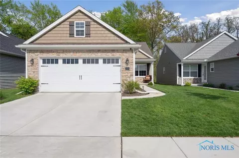2056 Sunrise Creek Dr, Toledo, OH 43615