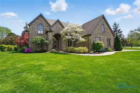 29213 Belmont Farm Rd, Perrysburg, OH 43551
