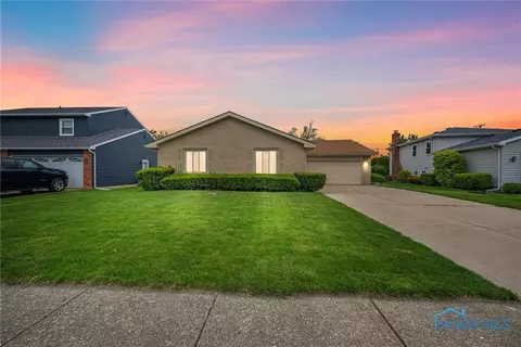 2659 Coveview Dr, Toledo, OH 43611