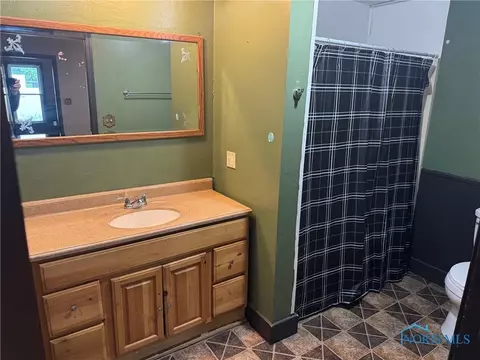 215 E Bryan St, Bryan, OH 43506 photo 32