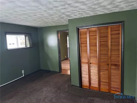 215 E Bryan St, Bryan, OH 43506 photo 17