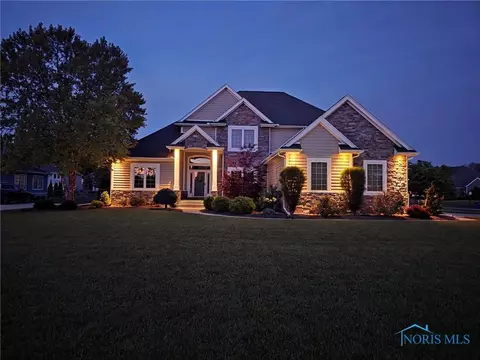 25450 Seminary Rd, Perrysburg, OH 43551