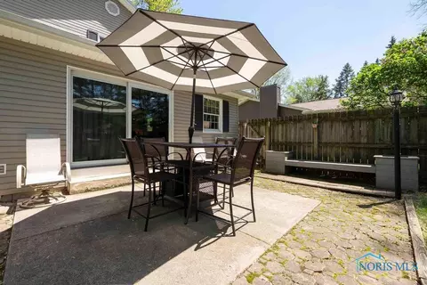 2057 Windsor Pl, Findlay, OH 45840 photo 7