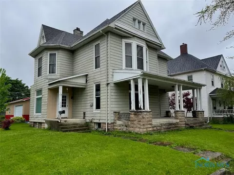 525 N Main St, Fostoria, OH 44830