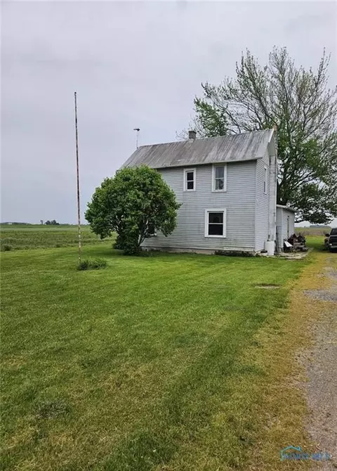 6739 County Road M, Grelton, OH 43534