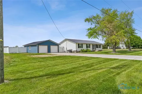 6518 W Township Road 112, Fostoria, OH 44830