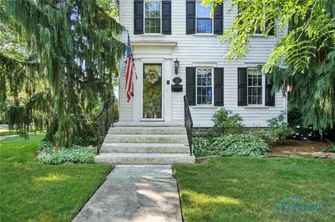Exterior - 232 E Wayne St, Maumee, OH 43537 photo 1 of 14
