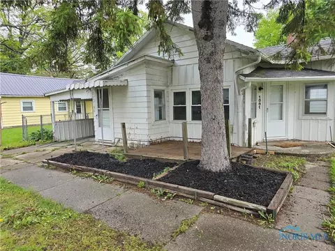 1001 Sunday St, Defiance, OH 43512