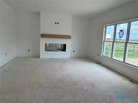 1938 Caleb Ct, Waterville, OH 43566 photo 6