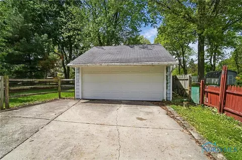 1079 Leith St, Maumee, OH 43537 photo 44