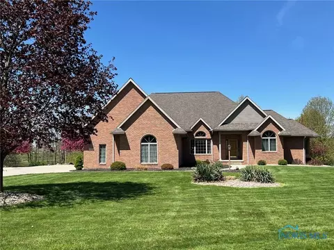 5506 Brookview Ln, Upper Sandusky, OH 43351 photo 2