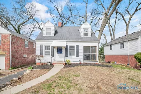 4143 Woodmont Rd, Toledo, OH 43613