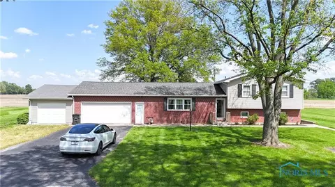 307 N 3rd St, Oakwood, OH 45873
