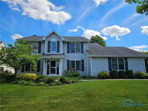 6665 Hunters Xing, Maumee, OH 43537