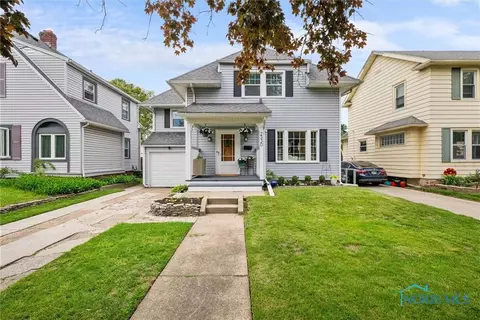 2330 Charlestown Ave, Toledo, OH 43613