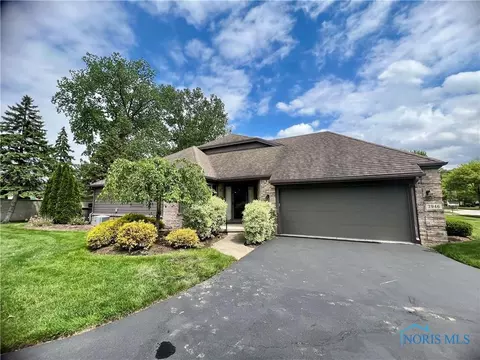 2946 Glaston Oaks Ct #2946, Toledo, OH 43617