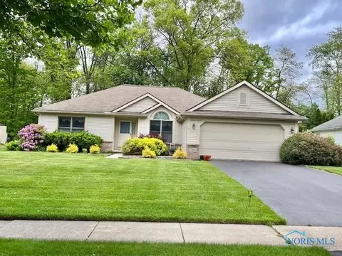 7118 Timber Ridge Ct, Sylvania, OH 43560
