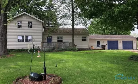 7116 Cicero Rd, Hicksville, OH 43526