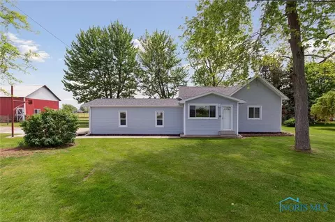 10540 Veler Rd, Curtice, OH 43412