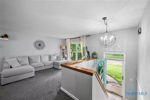 846 Maple Ln, Waterville, OH 43566 photo 5
