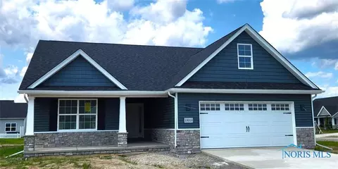 15014 Stonebridge Ln, Perrysburg, OH 43551