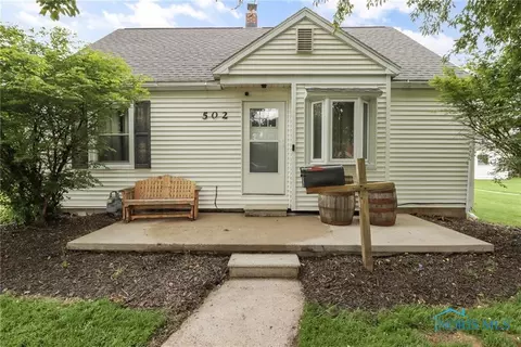 502 W 6th St, Perrysburg, OH 43551