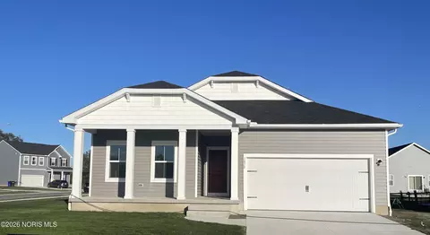 1810 Wicklow Dr, Bowling Green, OH 43402