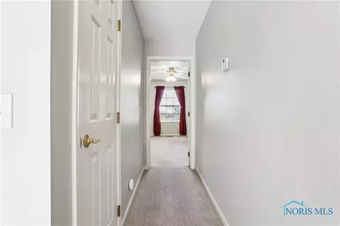 209 E Sawmill Rd, Findlay, OH 45840 photo 17