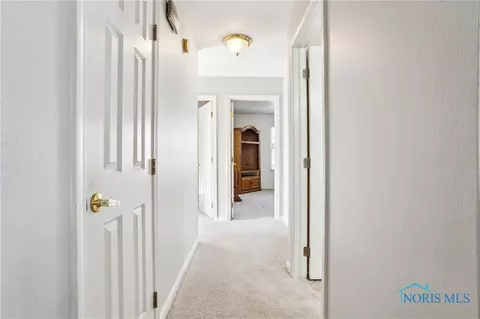 209 E Sawmill Rd, Findlay, OH 45840 photo 14