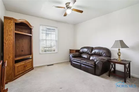 209 E Sawmill Rd, Findlay, OH 45840 photo 28