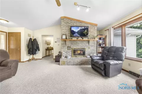 9 County Road N2, Napoleon, OH 43545 photo 5