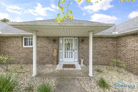 9 County Road N2, Napoleon, OH 43545 photo 2