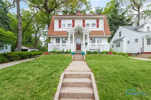2330 Lambert Dr, Toledo, OH 43613