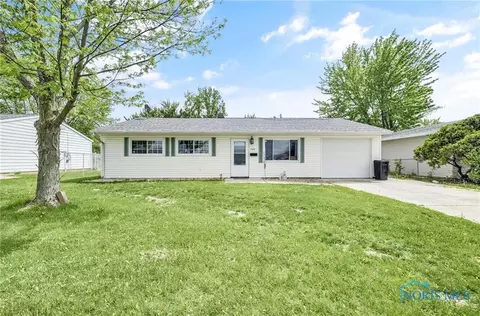 1305 Vincent St, Findlay, OH 45840
