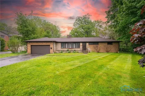 4550 W Sylvania Ave, Toledo, OH 43623