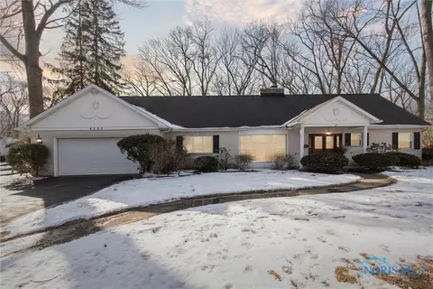 4131 Merriweather Rd, Toledo, OH 43623