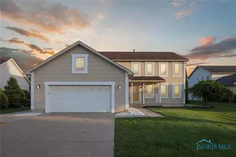 4062 Ranger Dr, Northwood, OH 43619