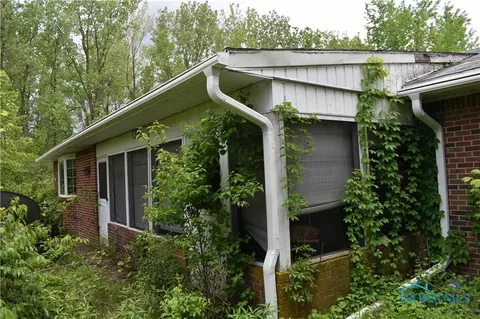 4260 S Eber Rd, Monclova, OH 43542 photo 7