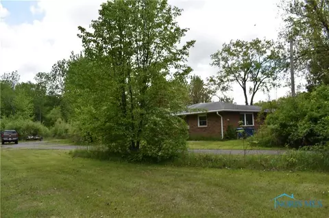 4260 S Eber Rd, Monclova, OH 43542 photo 9