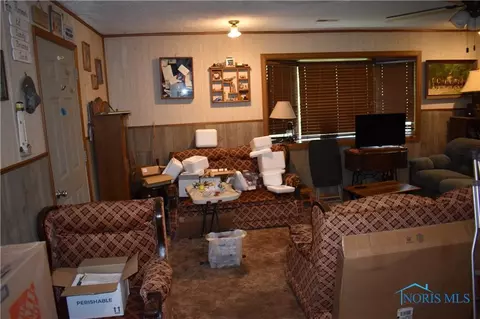 4260 S Eber Rd, Monclova, OH 43542 photo 15
