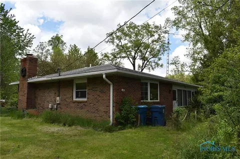 4260 S Eber Rd, Monclova, OH 43542 photo 3