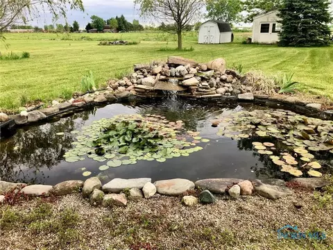 5151 Keller Rd, Walbridge, OH 43465 photo 5