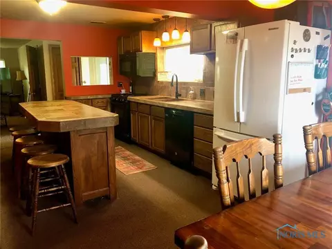 5151 Keller Rd, Walbridge, OH 43465 photo 21
