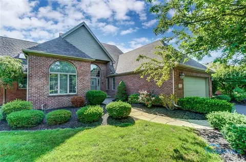 5 Callander Ct, Perrysburg, OH 43551