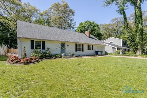717 Birch St, Bowling Green, OH 43402