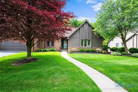 6809 Carrietowne Ln #6809, Toledo, OH 43617
