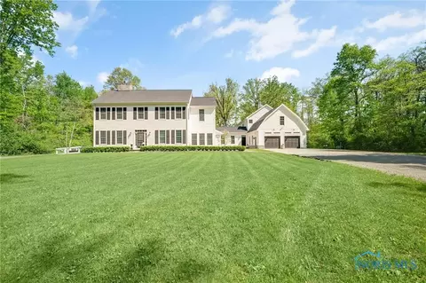 8740 Dorr St, Toledo, OH 43617