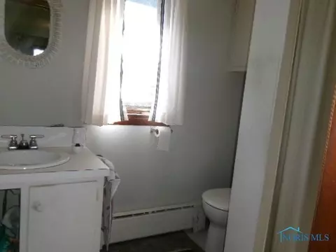616 E 4th St, Ottawa, OH 45875 photo 10