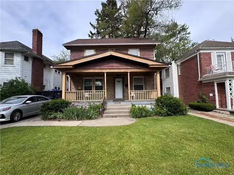 2125 Wyndhurst Rd, Toledo, OH 43607